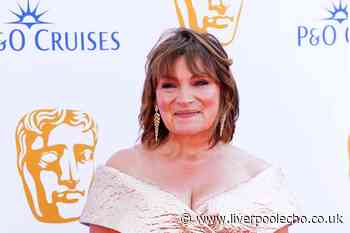 ITV's Lorraine Kelly enlists 'help' before BAFTAs after wardrobe malfunction