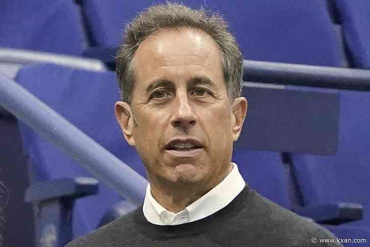 Dozens walk out before Jerry Seinfeld's commencement speech at Duke in protest
