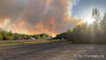 Wind could push rapidly growing wildfire into Fort Nelson, B.C.: BCWS