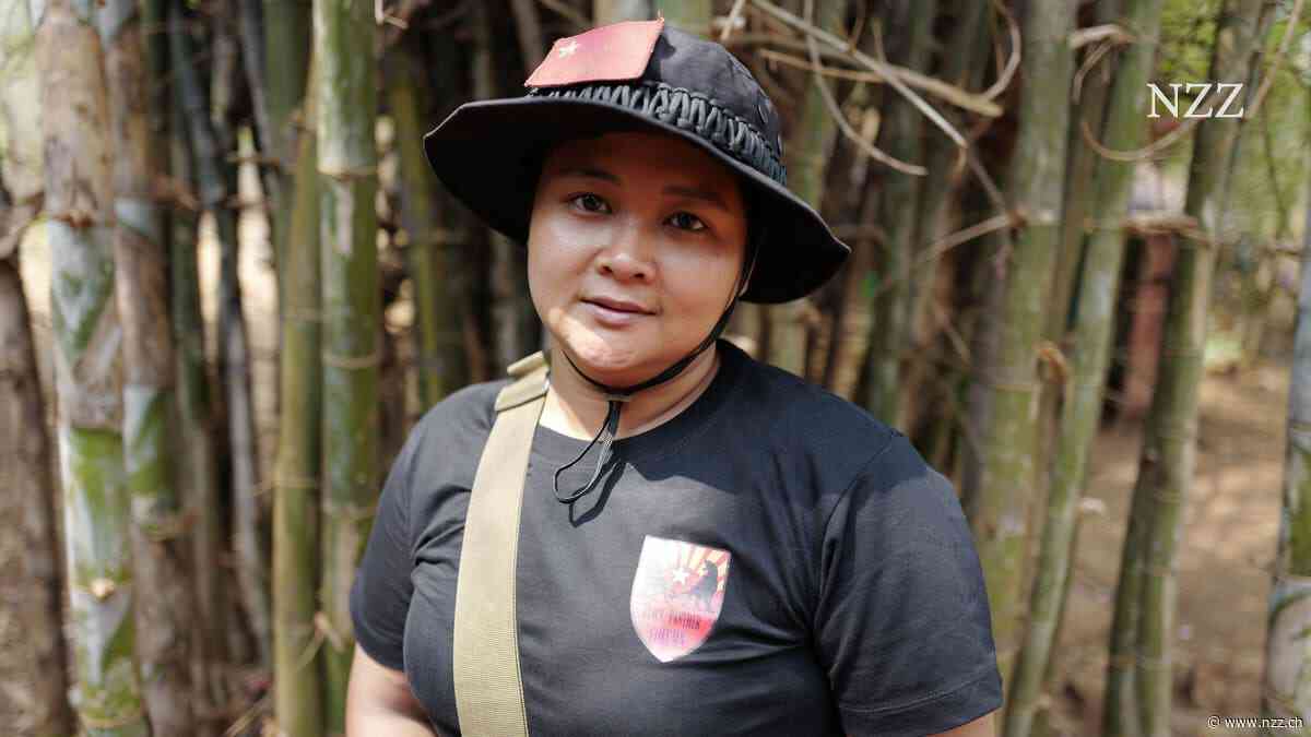 Vom Büro an die Front: wie sich in Myanmar junge Menschen zu Kämpfern ausbilden lassen