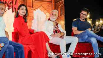 Aamir Khan, Sonali Bendre attend a special screening of Sarfarosh