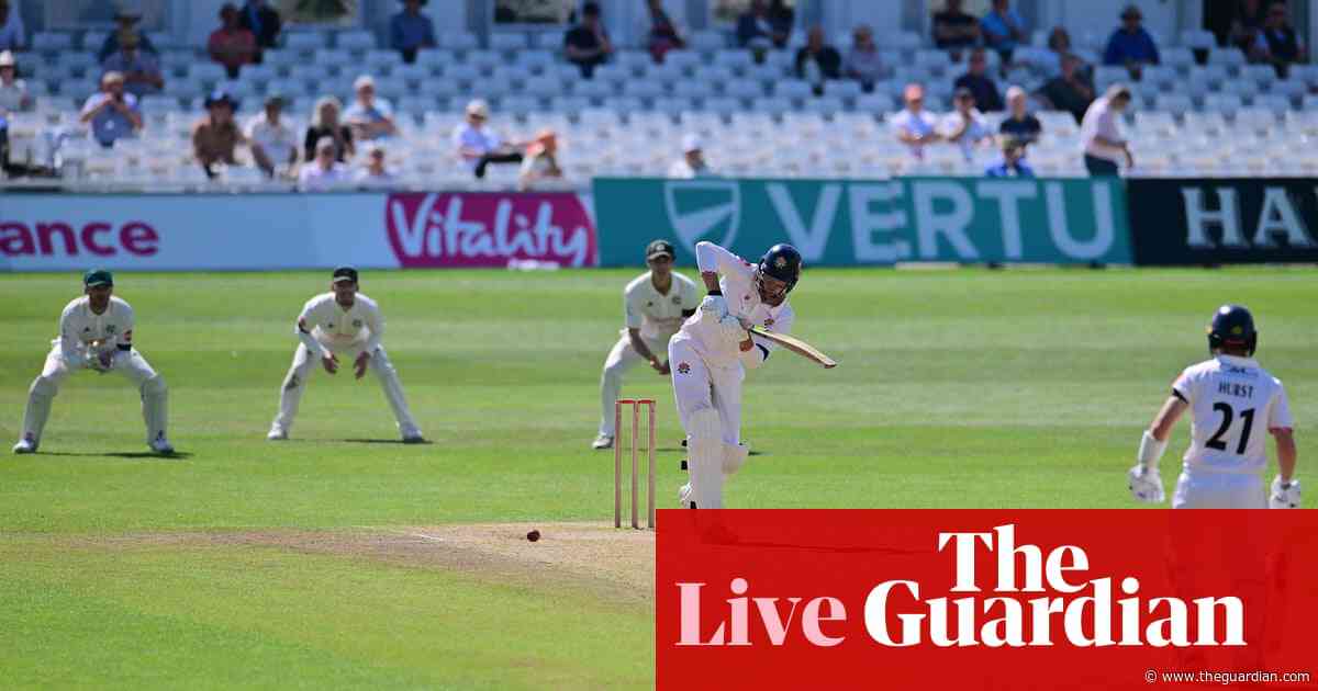 County cricket: Surrey beat Warwickshire, Nottingham v Lancashire, and more – live