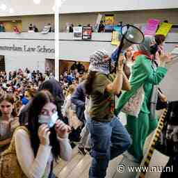 Pro-Palestijnse betogers bezetten UvA-gebouw, universiteit wil ontruimen