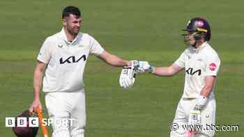 Surrey ease to win over Warwickshire
