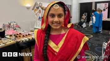 Families take part in Punjabi folk dance contest