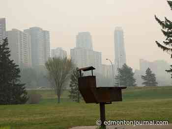 Edmonton weather: Air quality improving, set to hit "low risk" by Tuesday, high chance of rain expected