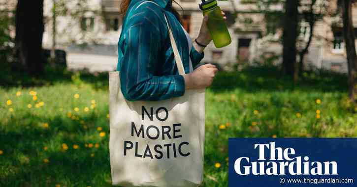 Reusable packaging: the battle to get companies to ditch single-use plastics