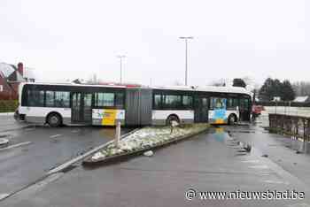 Lijnbuschauffeur krijgt 400 euro boete na foutief draaimanoeuvre