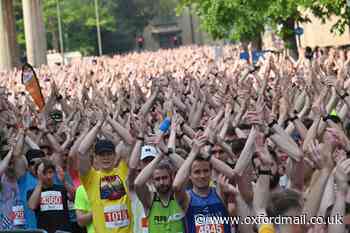 Thousands complete Oxford Town and Gown 10k charity race