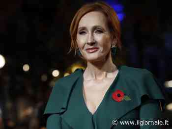 "Arbitro trans? No, è un uomo". JK Rowling manda in tilt il mondo Lgbt