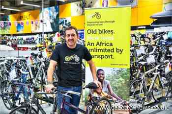 Cyclist Chris Boardman attending Re-Cycle's Spring Sportive