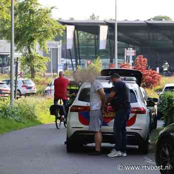 112 Nieuws:  Politie achtervolging over A1 , vluchters gepakt in Oldenzaal