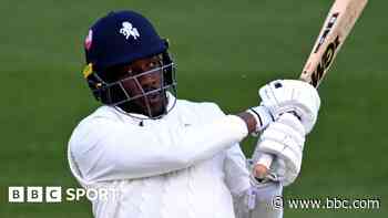 Kent bat out for draw against Worcestershire