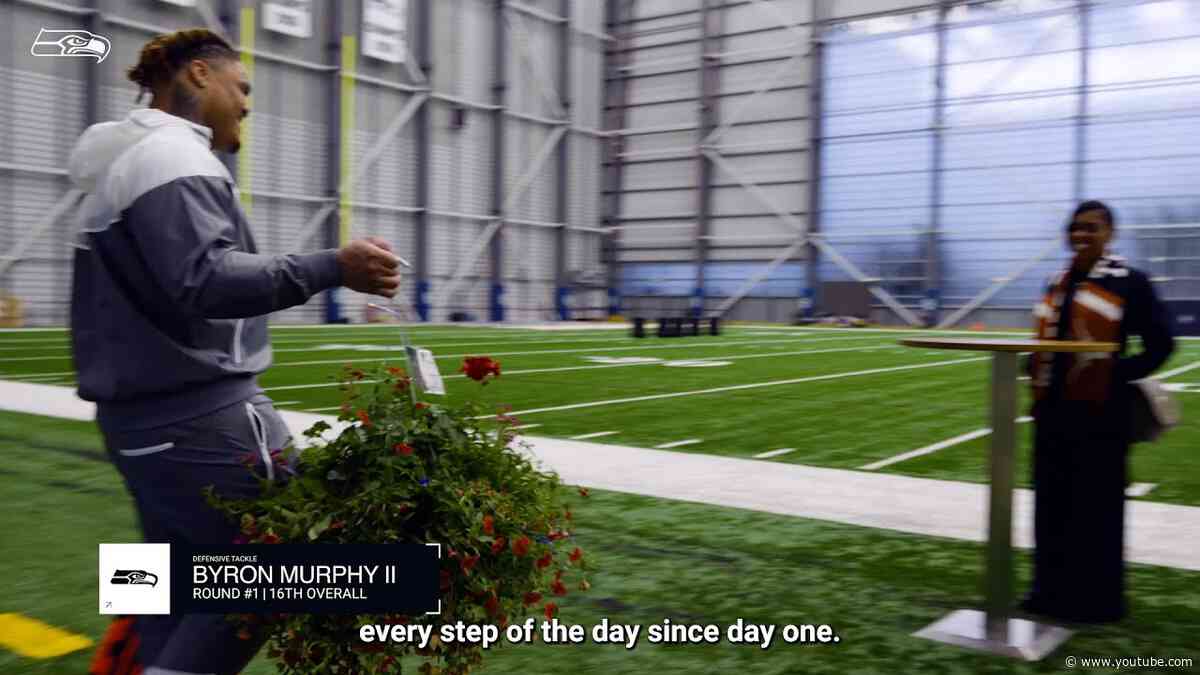 Seahawks Rookies Surprise Their Moms For Mother's Day