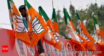 BJP candidate booked for asking women to lift burqa
