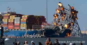Schiff befreit: Großes Trümmerteil von eingestürzter Brücke in Baltimore gesprengt