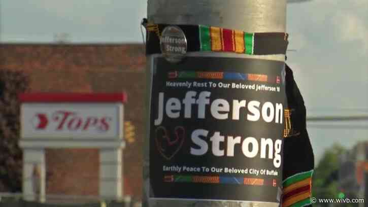 'Every small effort makes a difference:' Volunteers clean up Jefferson Avenue in preparation of 5/14 remembrance ceremonies