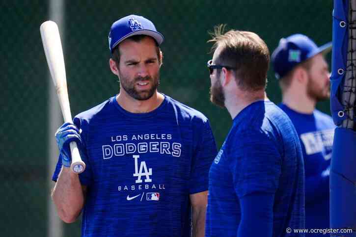 Dodgers’ slumping Chris Taylor has seen his playing time disappear