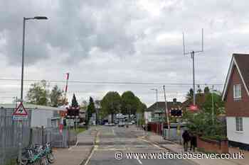 Watford North level crossing crash cancels Abbey Line trains