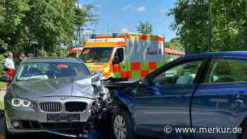 Nach Unfall: Autofahrer beleidigen Feuerwehrleute