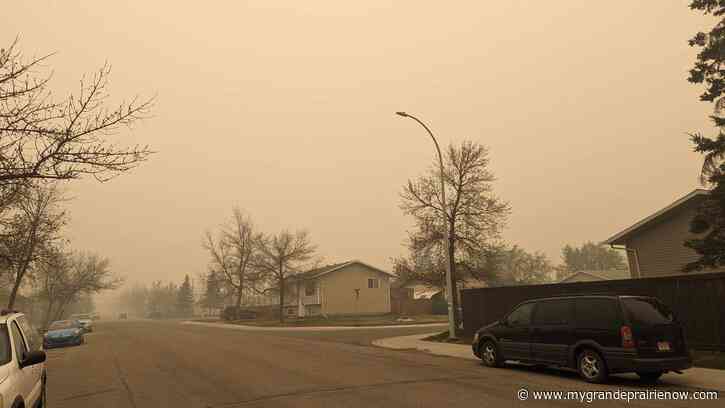 Special air quality continues in Grande Prairie region as wildfire smoke expected to return Tuesday