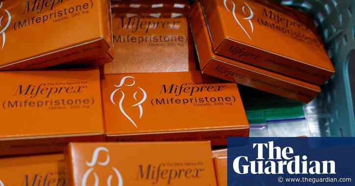 ‘Shield laws’ helped 48,000 people in US states with bans get abortion pills, study finds