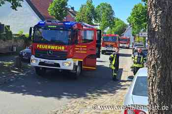 Feuerwehr Bad Wünnenberg löscht Zimmerbrand in der Mittelstraße