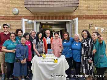 Toast to Hillingdon care home on its eighth birthday
