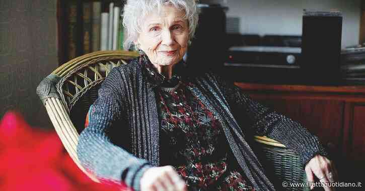 Alice Munro morta, addio alla scrittrice premio Nobel per la  Letteratura 2013. “Maestra del racconto contemporaneo”