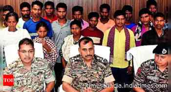 30 Naxals surrender before Bijapur police