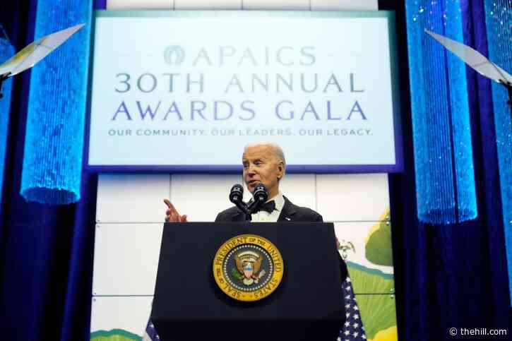 Biden knocks 'loser' Trump at APAICS gala