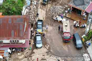 Al 58 doden bij overstromingen op Sumatra
