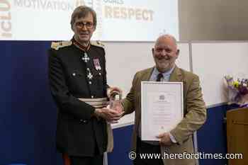 The Kindle Centre receives Kings Award for Voluntary Service