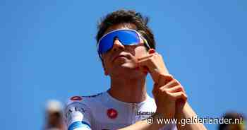 Volgende dreun voor Visma in Giro: ook wittetruidrager Cian Uijtdebroeks haakt af