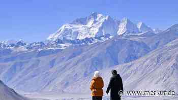 Zwei Bergsteiger auf dem Mount Everest vermisst – sie waren ohne einheimischen Bergführer unterwegs