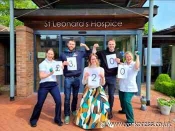Definition Body Coaching boost for St Leonard's Hospice