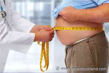 Cash incentives help men to lose more weight, finds study