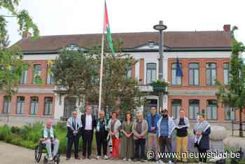 Kasterlee hijst Palestijnse vlag samen met ambassadeur: “Solidair met de Palestijnse bevolking”