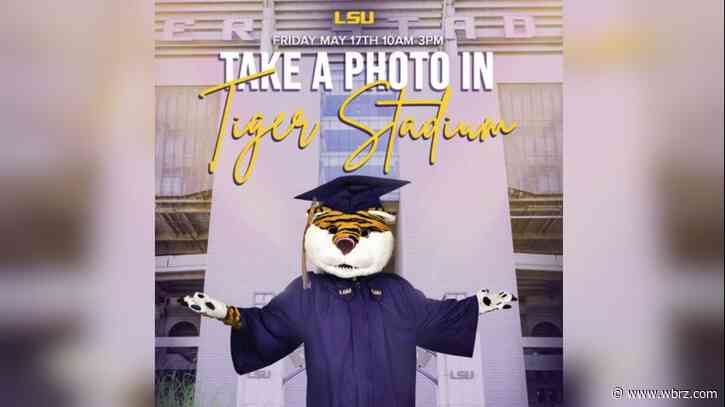 2024 graduates can take a free photo inside Death Valley