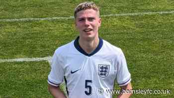 OLIVER WILKINSON PLAYS IN ENGLAND WIN