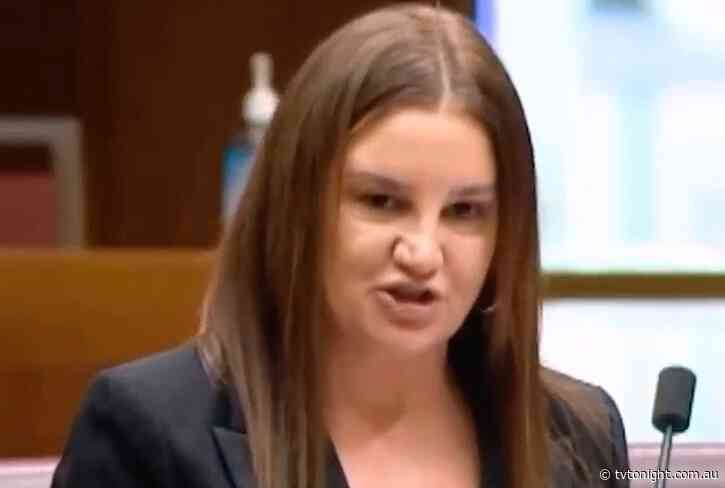 Jacqui Lambie sides with networks over anti-siphoning stance