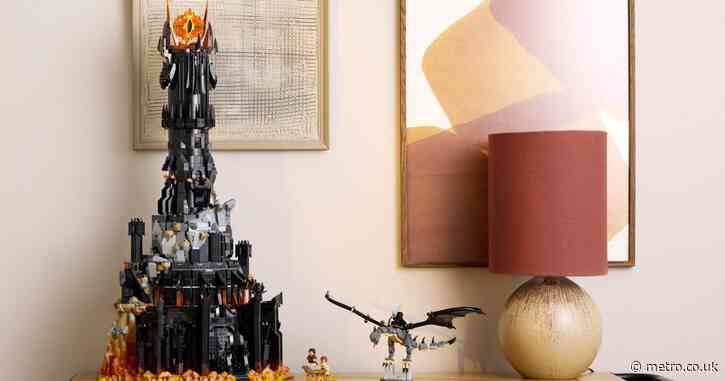 Install the Eye of Sauron in your living room with this incredible Lego Barad-dûr set