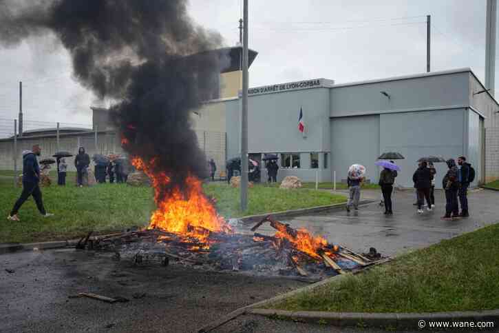 Massive manhunt in France for prison-break gang that gunned down officers