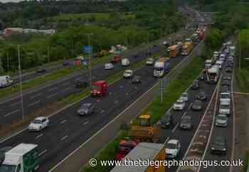 Traffic queues on M62 after trailer dislodges from HGV