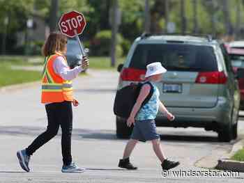 Tecumseh residents still concerned after council holds off on eliminating crossing guards