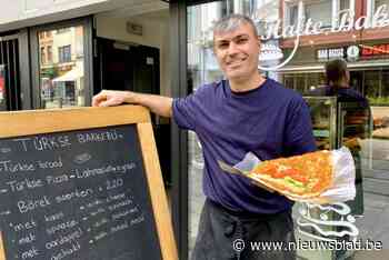 Ayhan (44) opent bakkerij met Turkse en Belgische broden, pizza en koffie: “Dat was nodig in deze buurt”