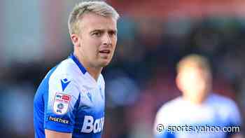 Gillingham put Lapslie and Malone up for transfer