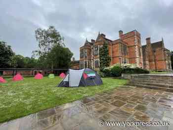 University of York staff and students camp out for Palestine