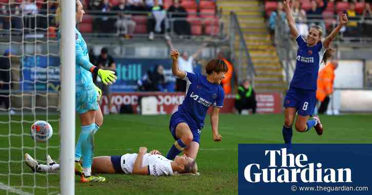 Hamano helps Chelsea beat Spurs to set up title showdown on final day