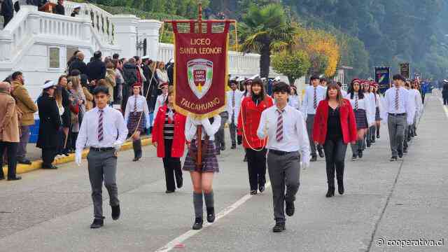 Glorias Navales: Escolares desfilaron en la Base Naval de Talcahuano